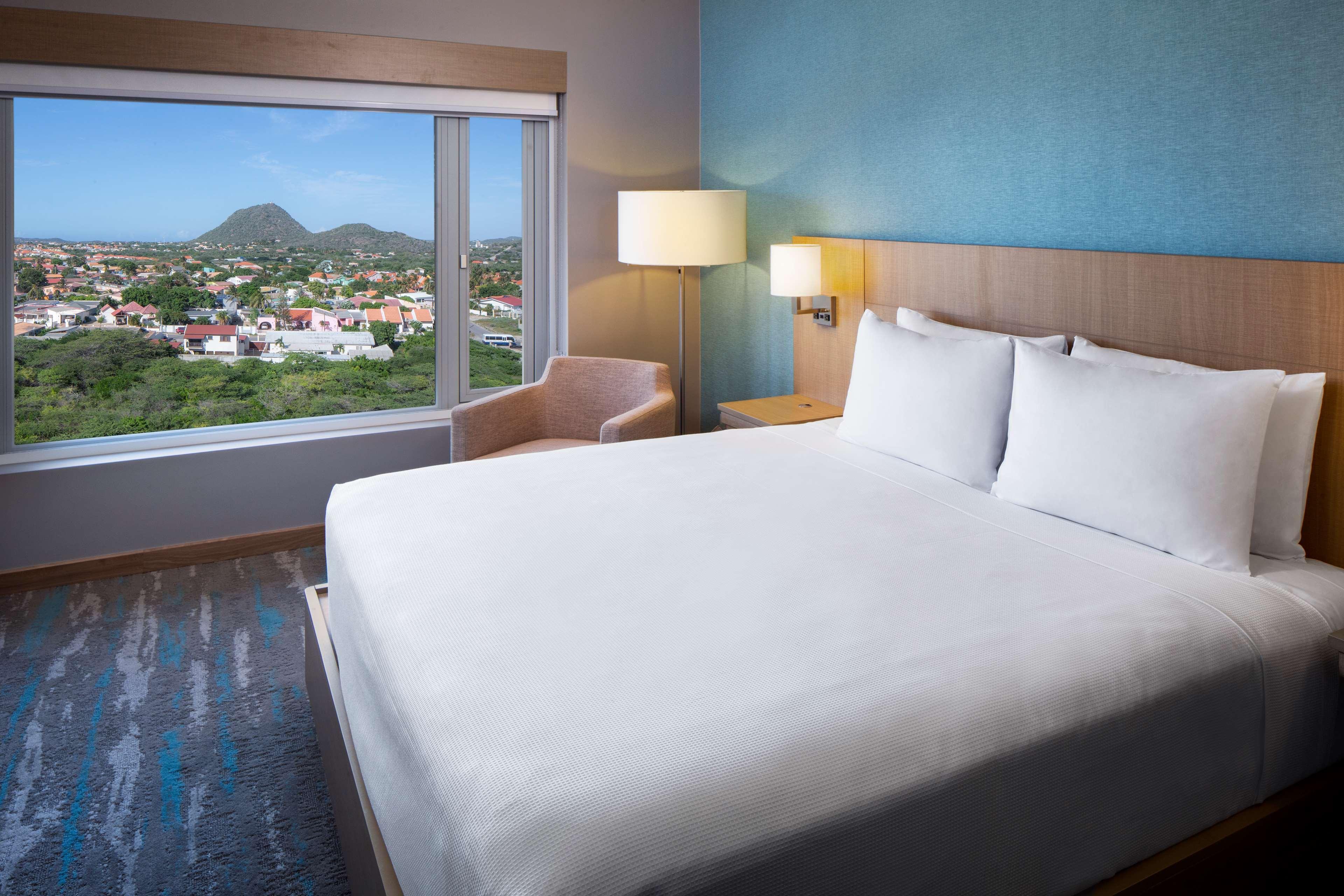 Hyatt Place Aruba Airport Ораньестад Экстерьер фото